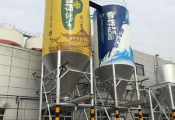 德宏飲料瓶雕塑精選，街道標(biāo)識(shí)，玻璃鋼飲料瓶雕塑工程指用